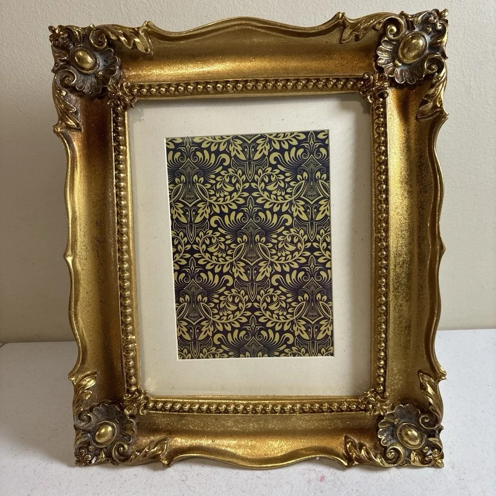Simon's Shop 8x10 Vintage Picture Frame Bronze Baroque Wall or Tabletop Display